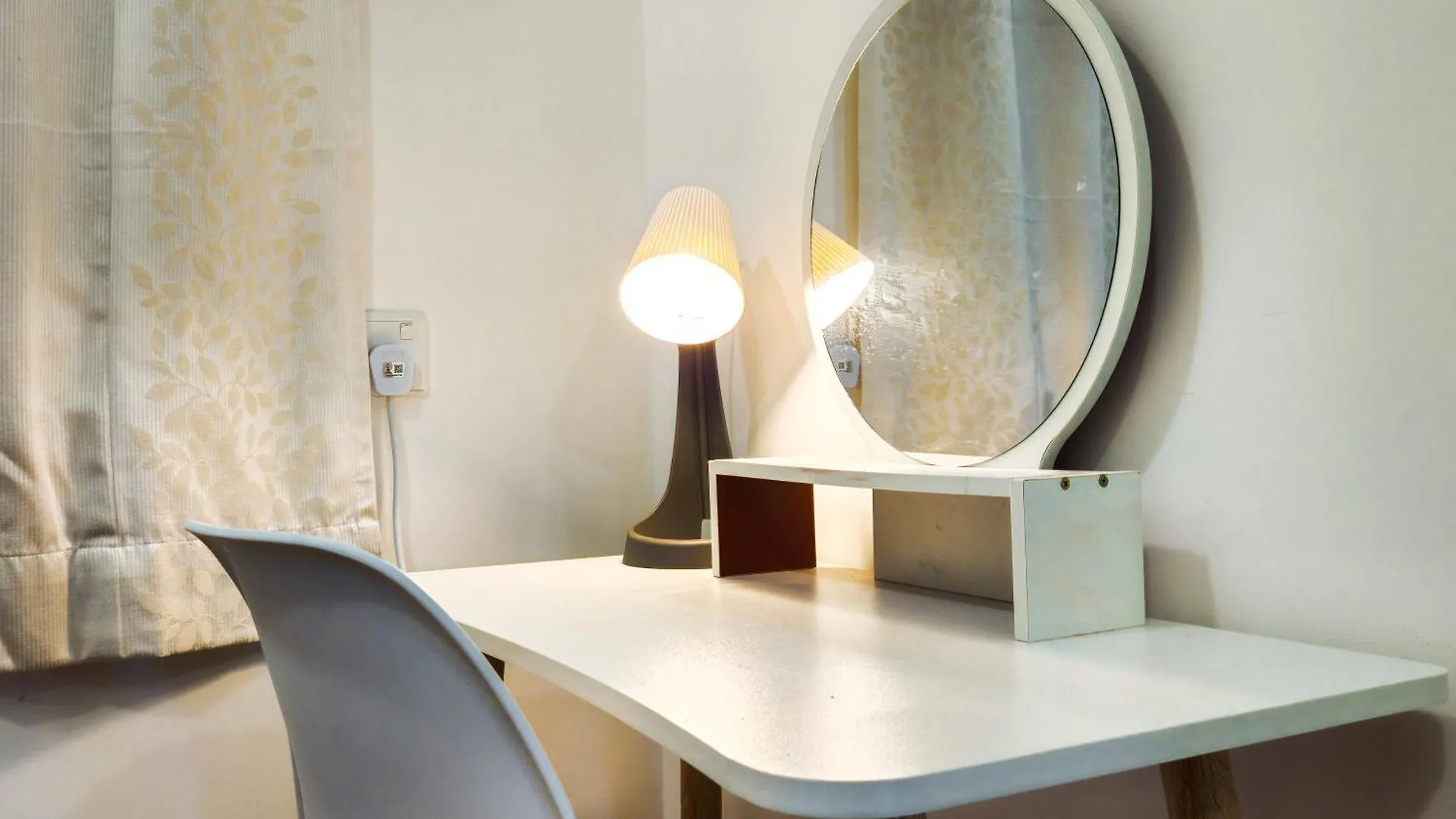 Apartment Beacon Executive Suites By Ngn George Town