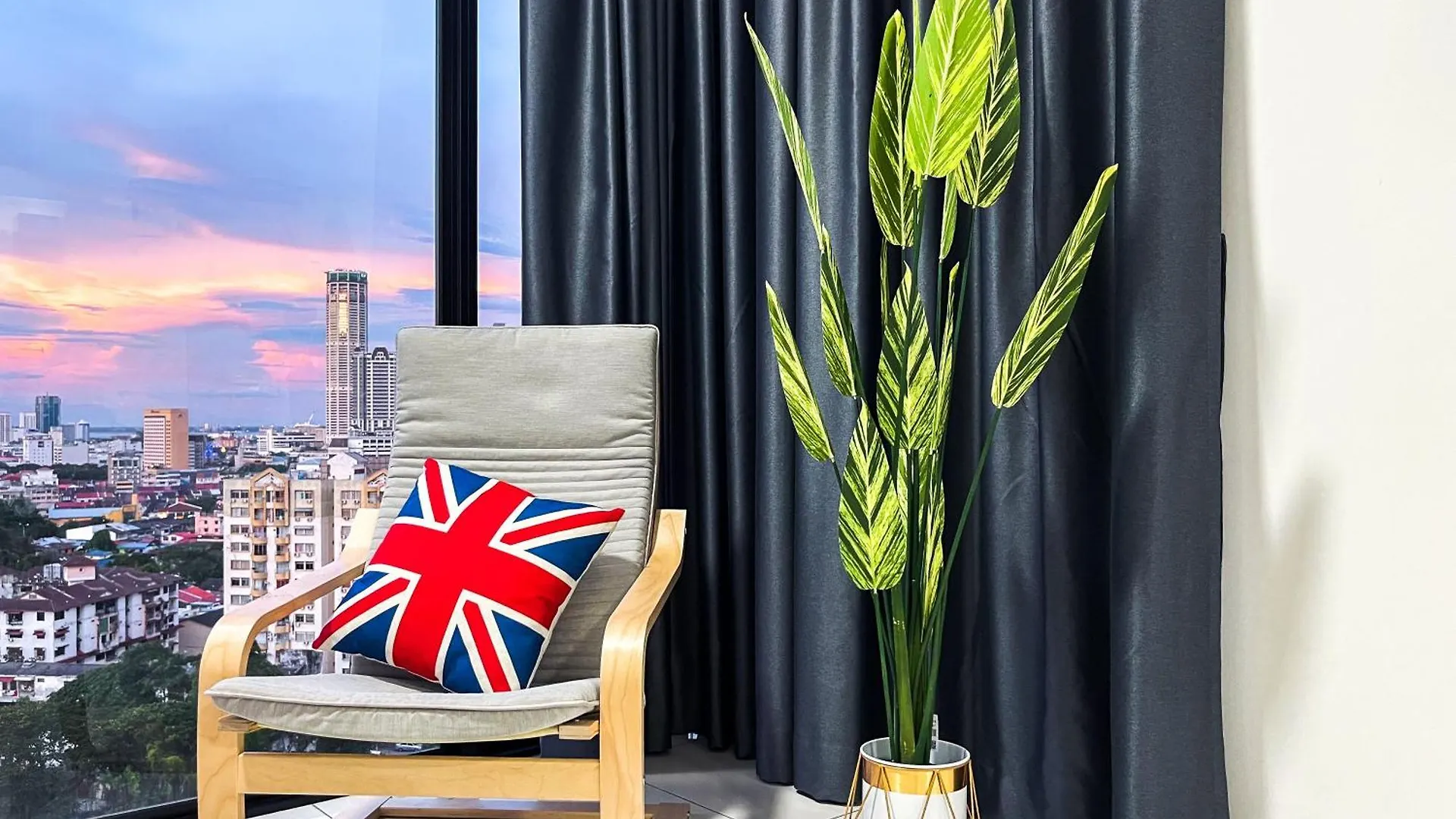 Beacon Executive Suites By Ngn George Town