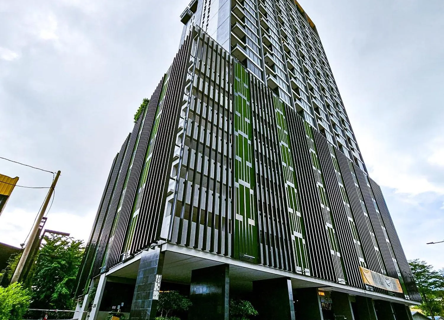 Apartment Beacon Executive Suites By Ngn George Town