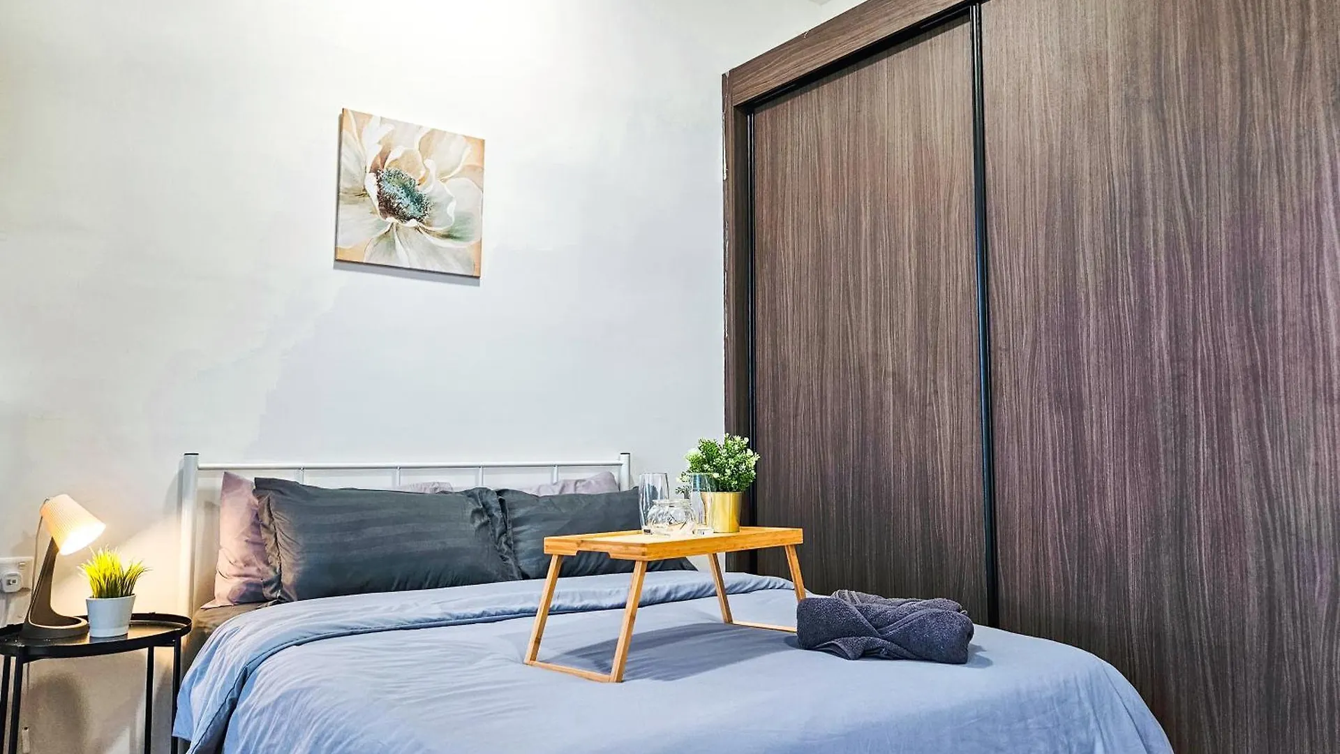 Beacon Executive Suites By Ngn George Town Apartment